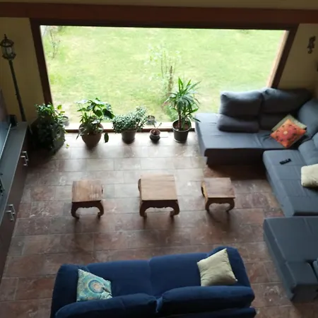 La Casa Malvarrosa Сasa de vacaciones Ampuero