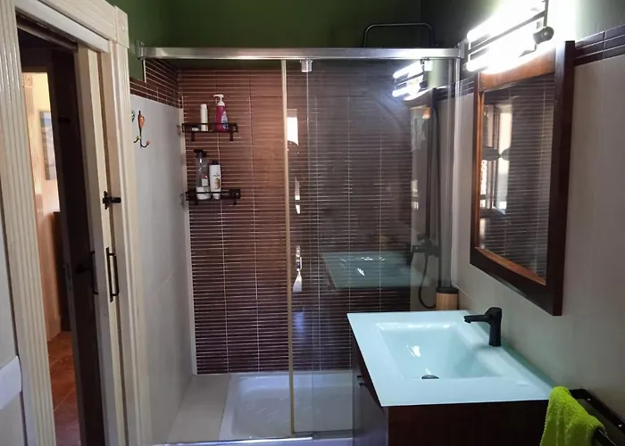 La Casa Malvarrosa- Piscina Climatizada