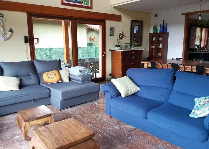 La Casa Malvarrosa- Piscina Climatizada *