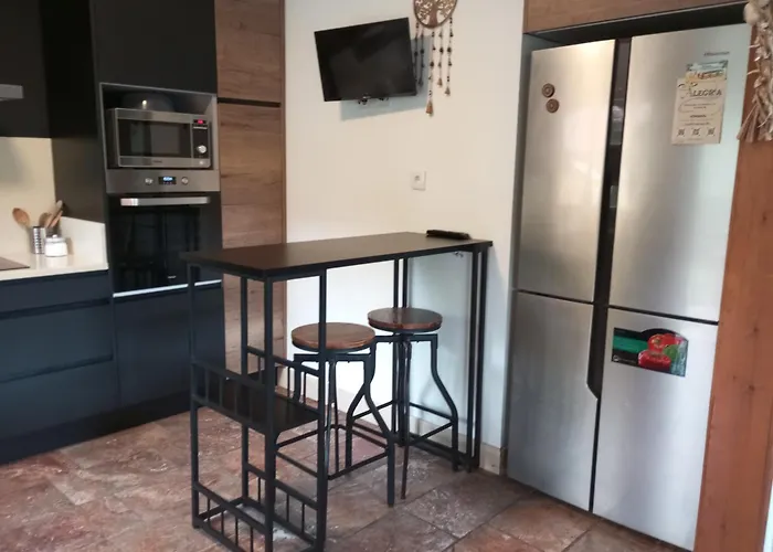 La Casa Malvarrosa- Piscina Climatizada *