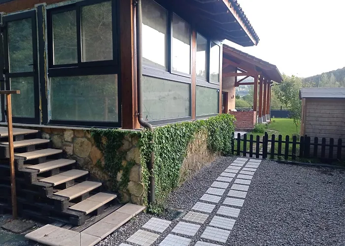 La Casa Malvarrosa- Piscina Climatizada בית נופש אמפוארו