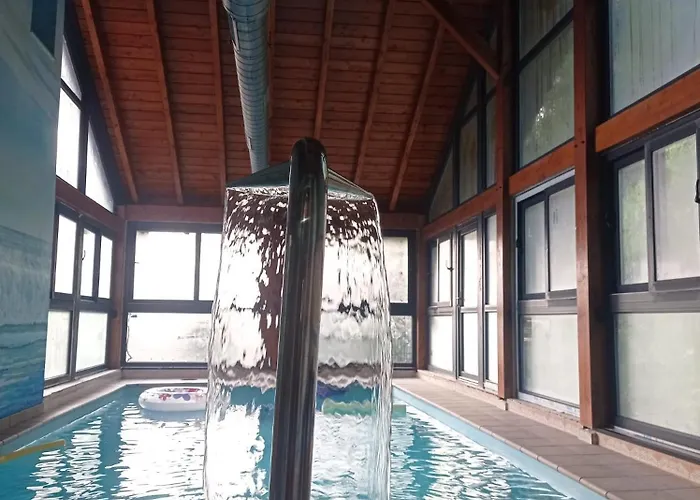 La Casa Malvarrosa- Piscina Climatizada בית נופש אמפוארו